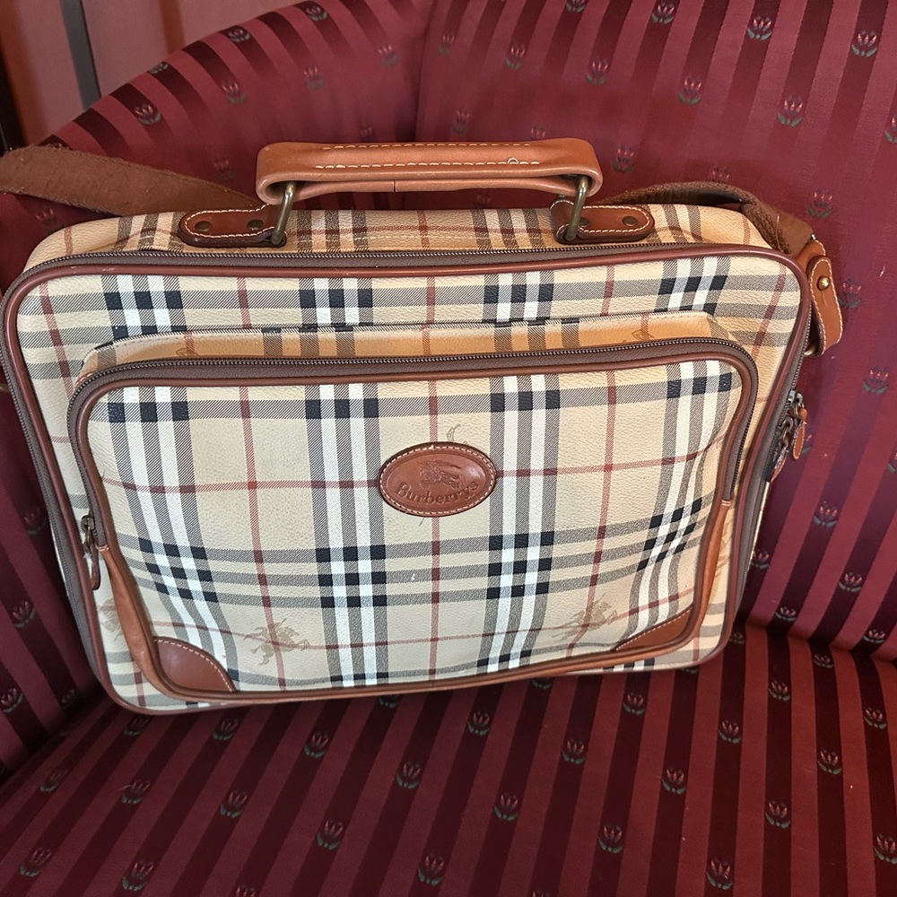 Burberrys Vintage Nova Check Laptop Bag